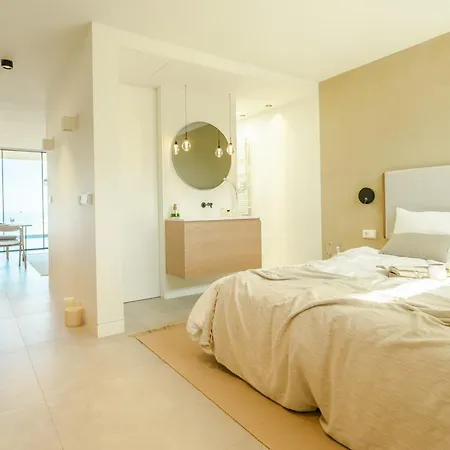 Oceanhuts Coxos Villa *